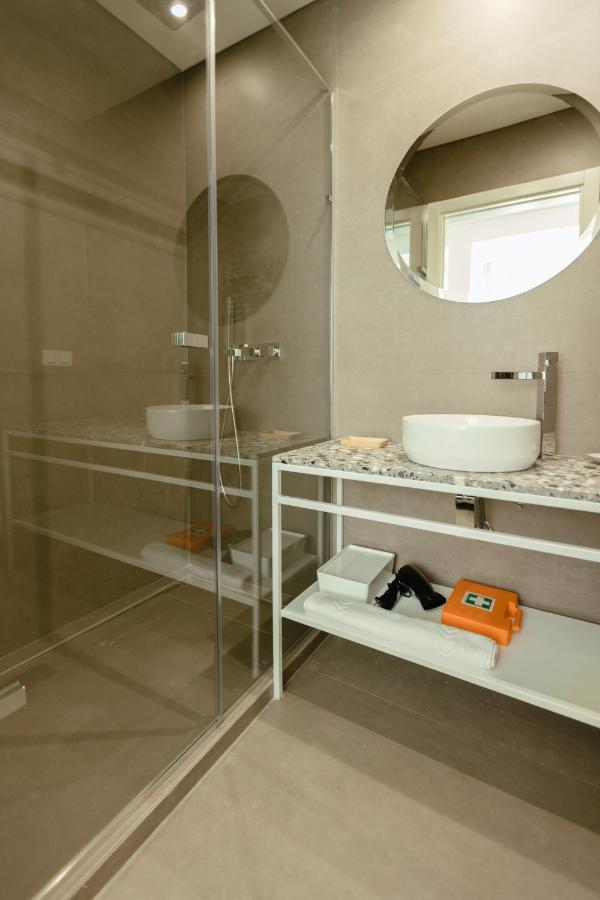 Trindade 19 Apartments - 1B Aragones Lisbona Esterno foto